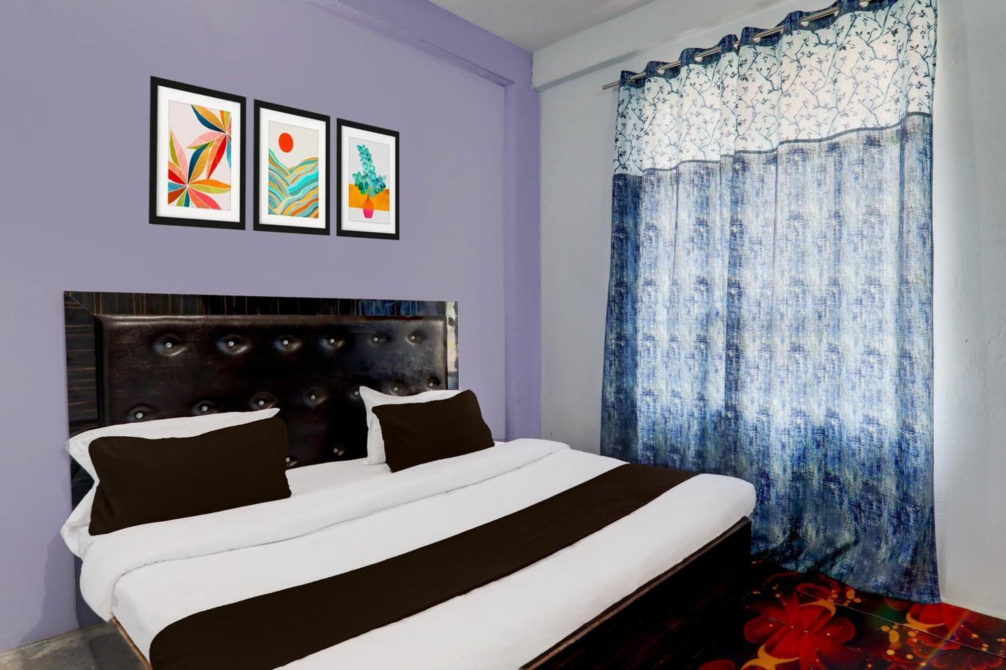 O Amit Galaxy Hotel Lucknow